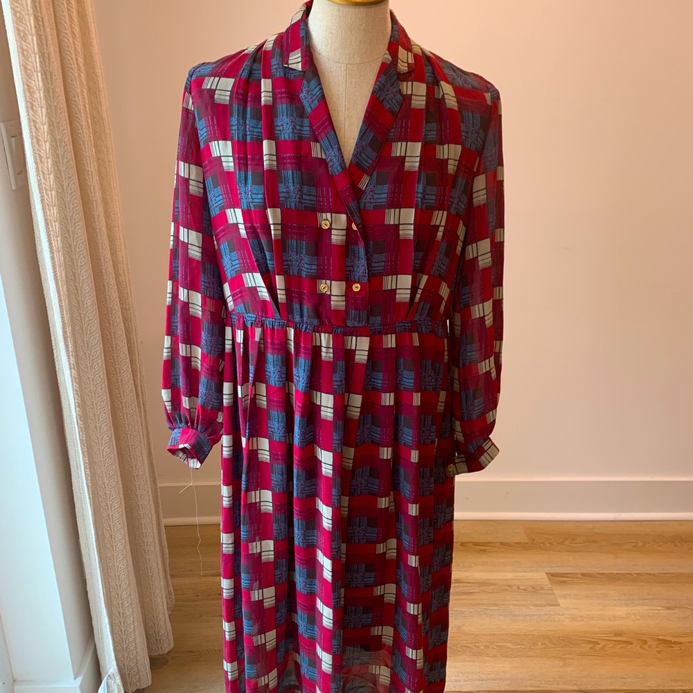 Vintage dress moving sale last one month